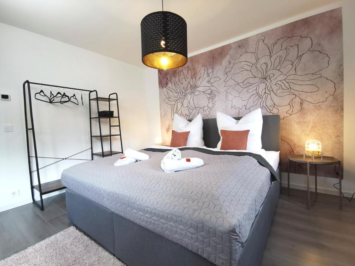 Bohnapartments Suedpark - Naehe Steigerwaldstadion - Gratis Parkplatz - Wlan - Vollausstattung Erfurt Luaran gambar